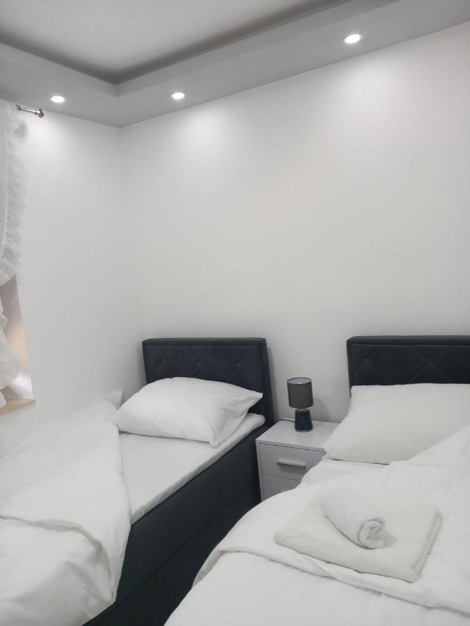 Apartman Jovana Bileca Ngoại thất bức ảnh